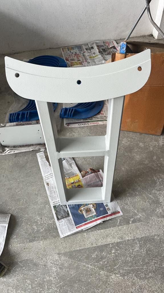 Machine Support Stand